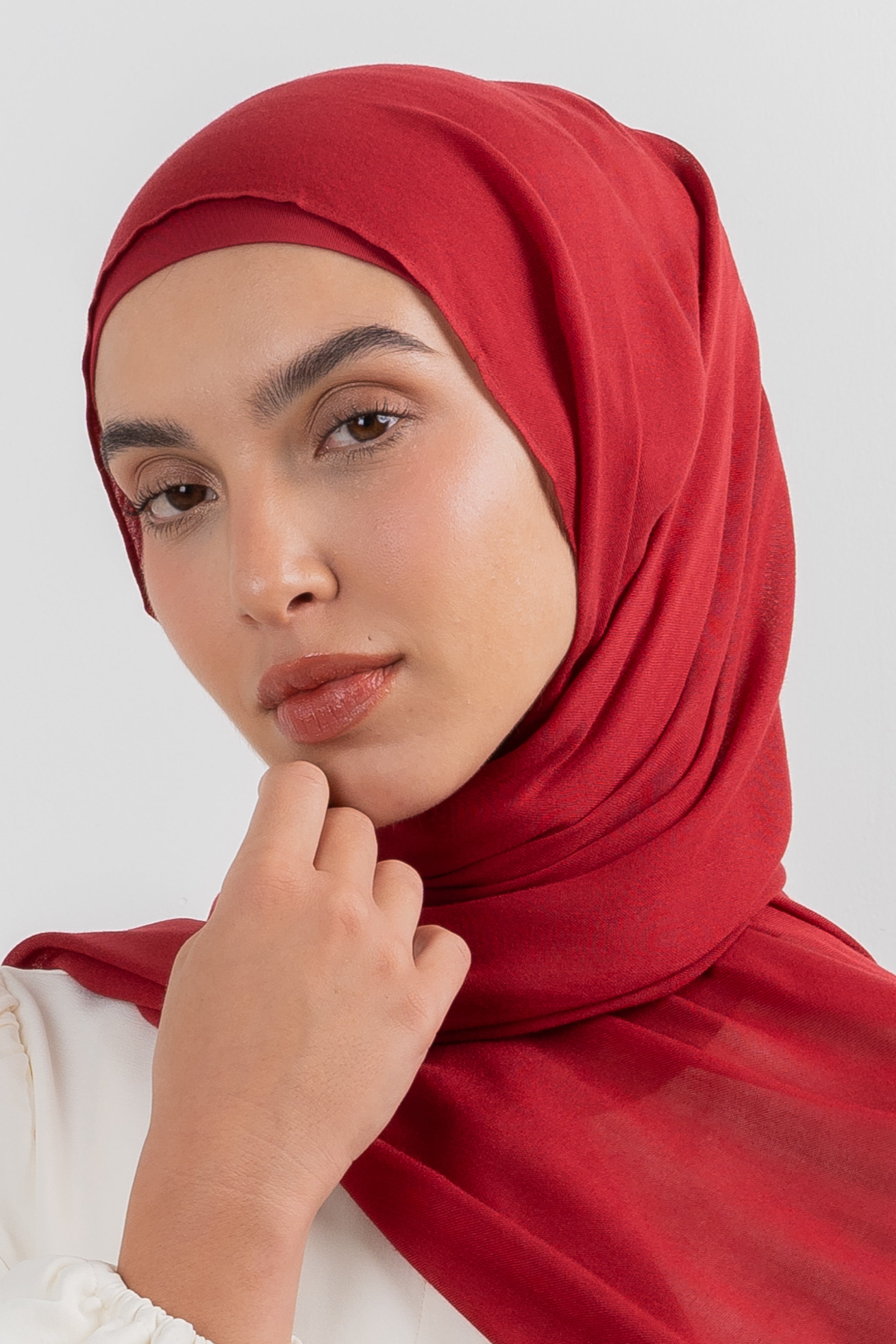 Modal Hijab Set - Sceptre Red - Modern Hijabi
