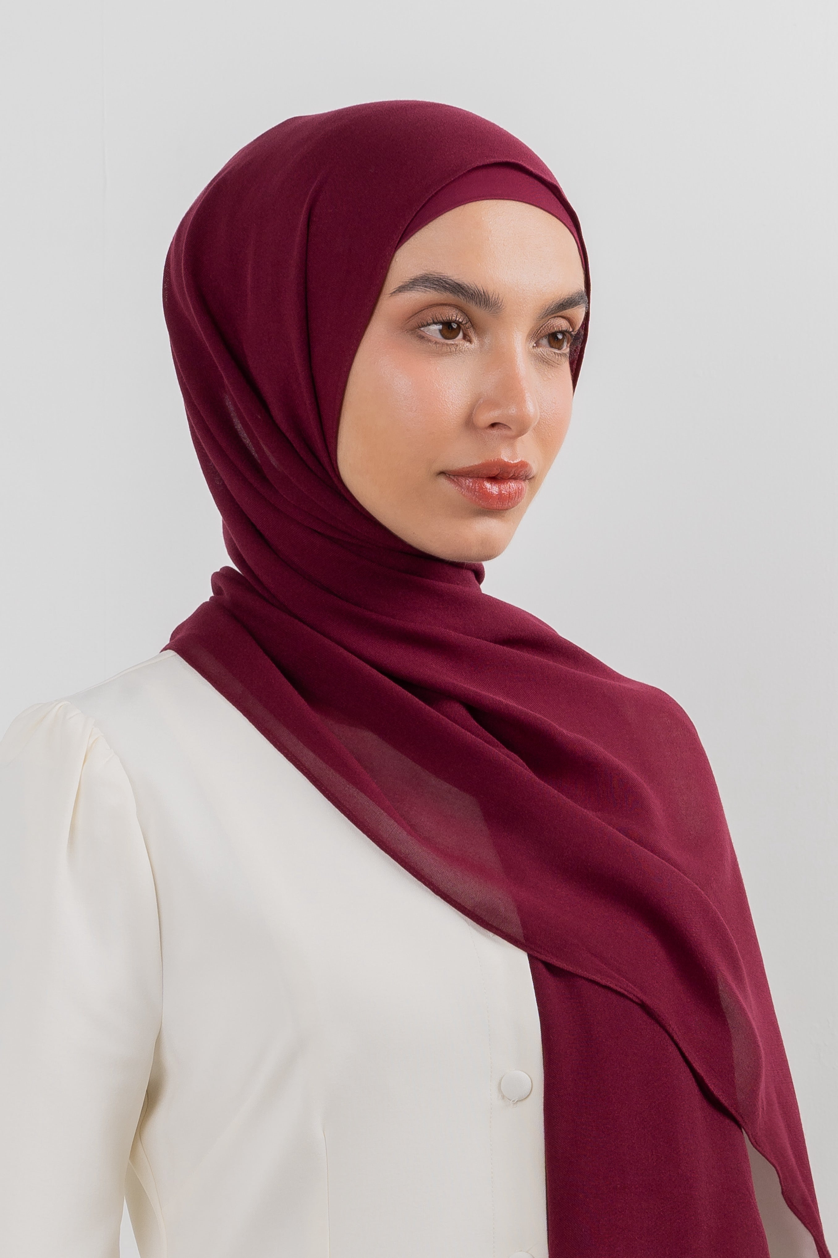 Modal Hijab Set - Maroon Banner - Modern Hijabi