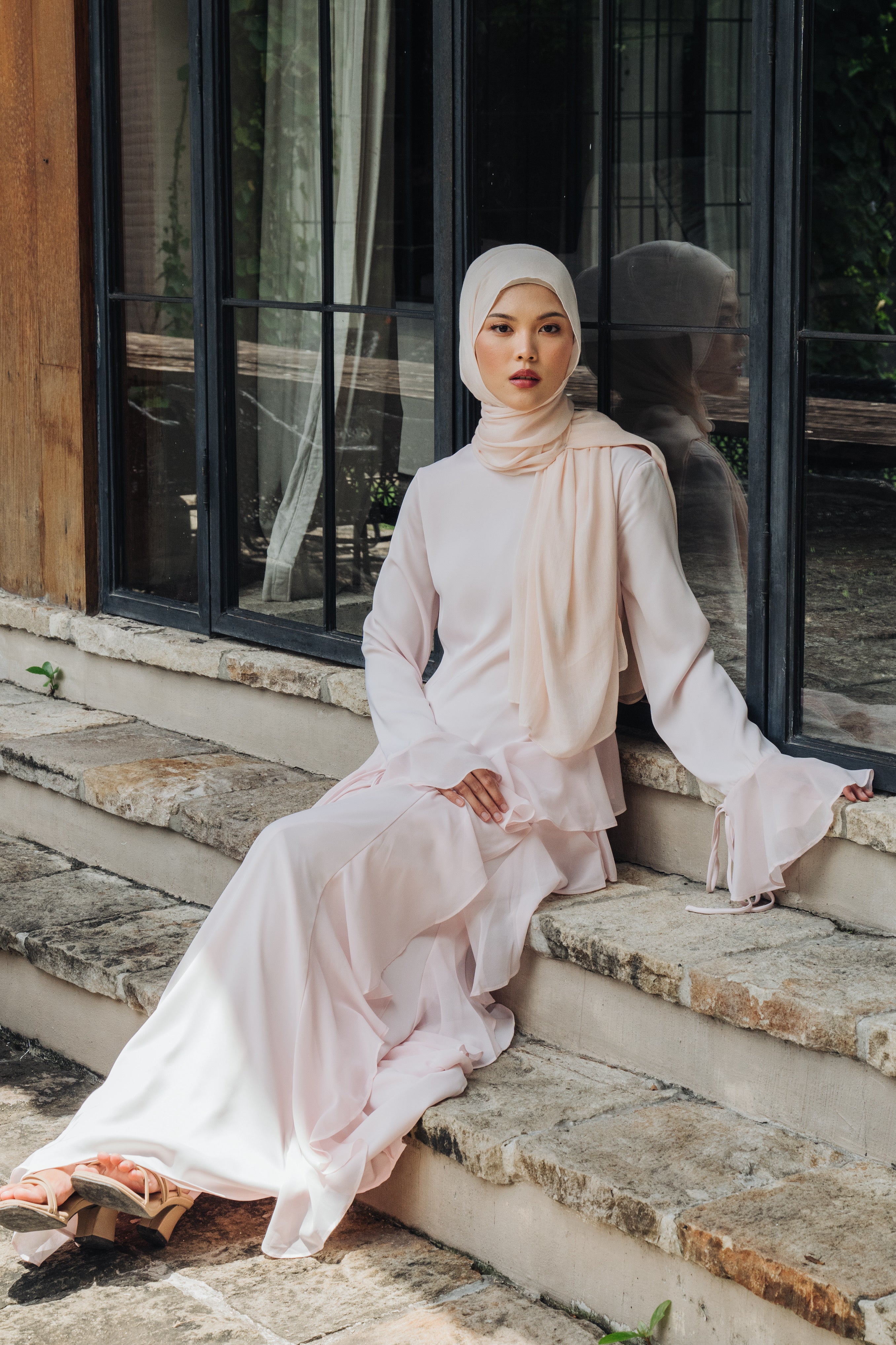 Alyah Satin Maxi Dress - Baby Pink