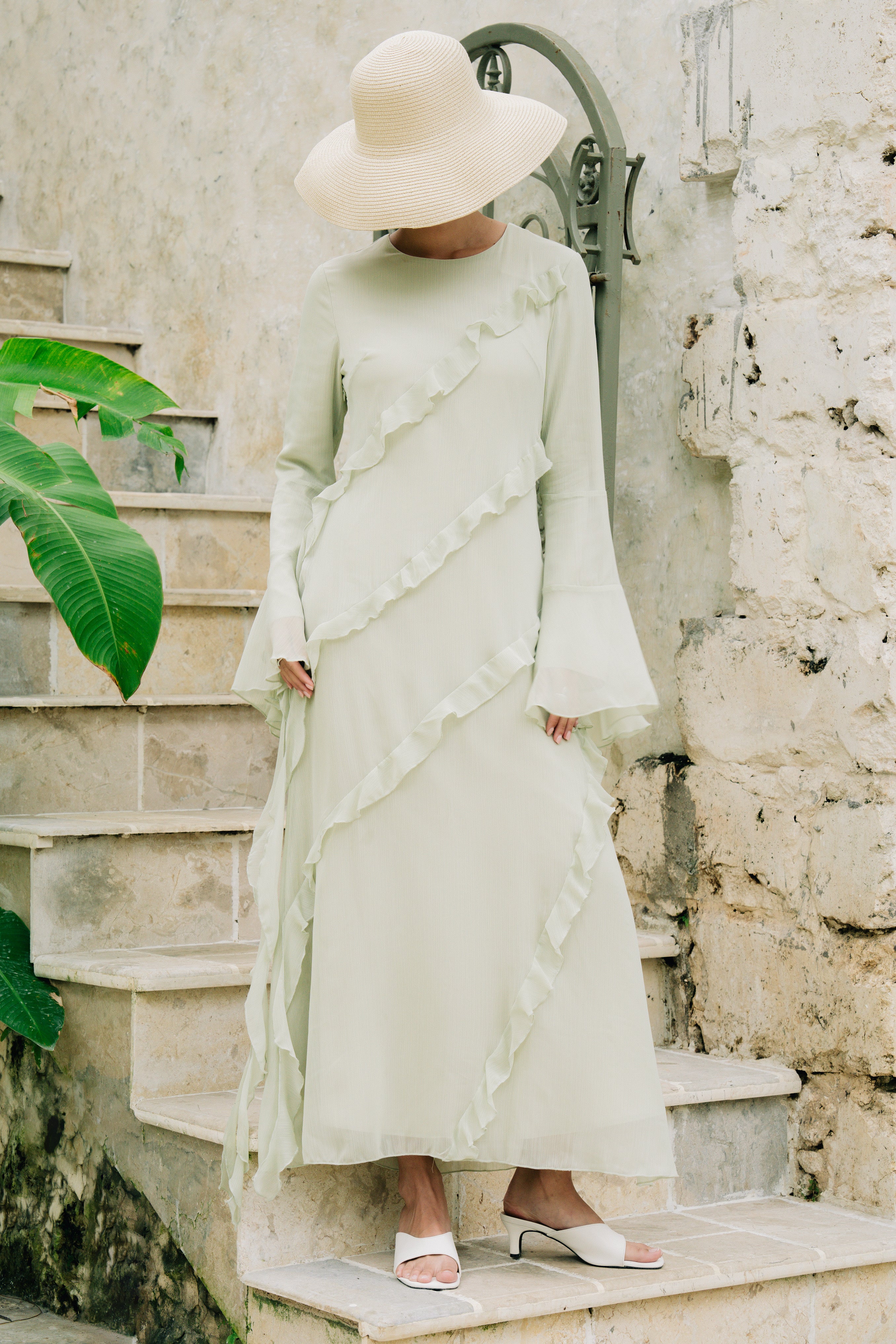 Sura Maxi Dress - Sage Green