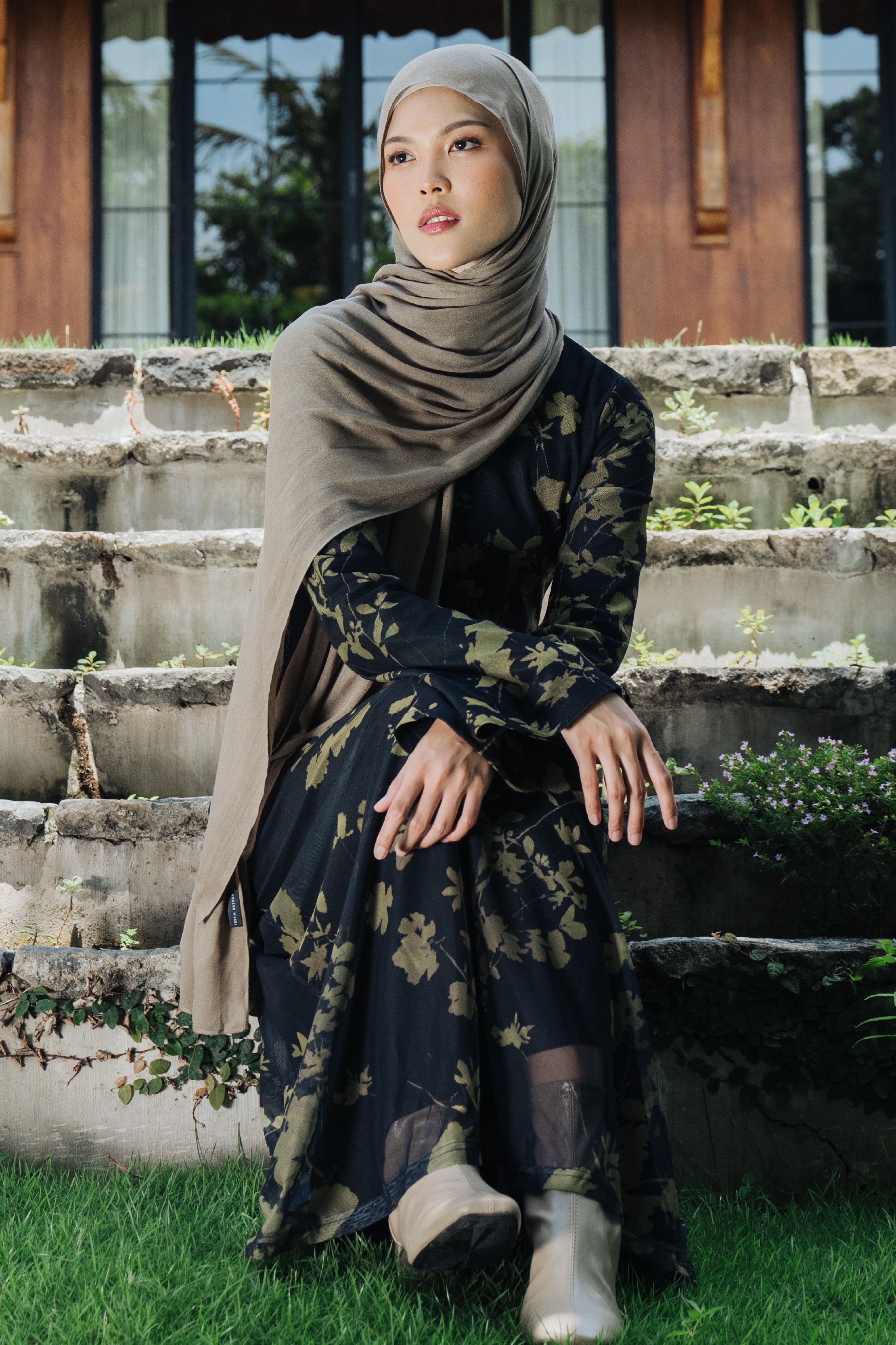 Leya Maxi - Green Floral