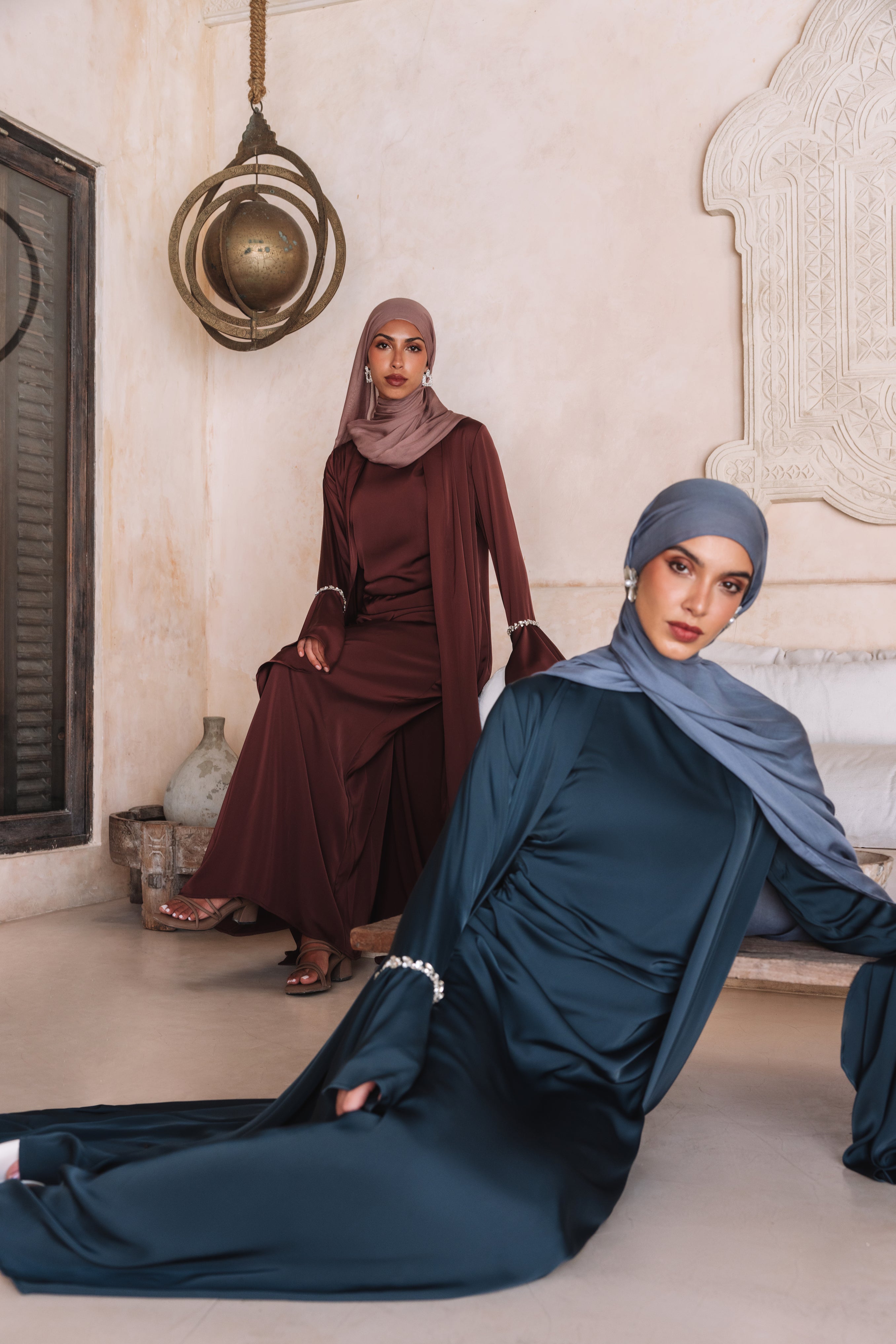 Lana Crystal Abaya Set - Deep Red