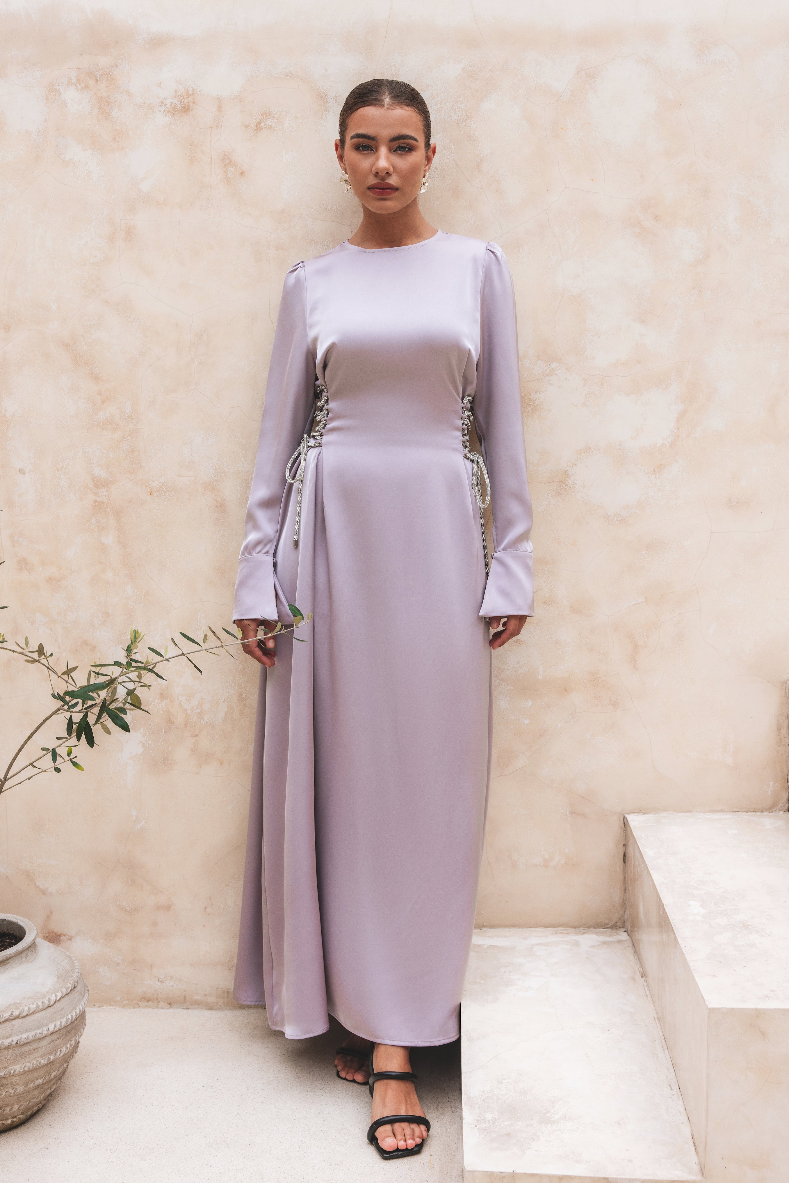 Crystal Lace-Up Maxi - Dusty Lilac - Modern Hijabi