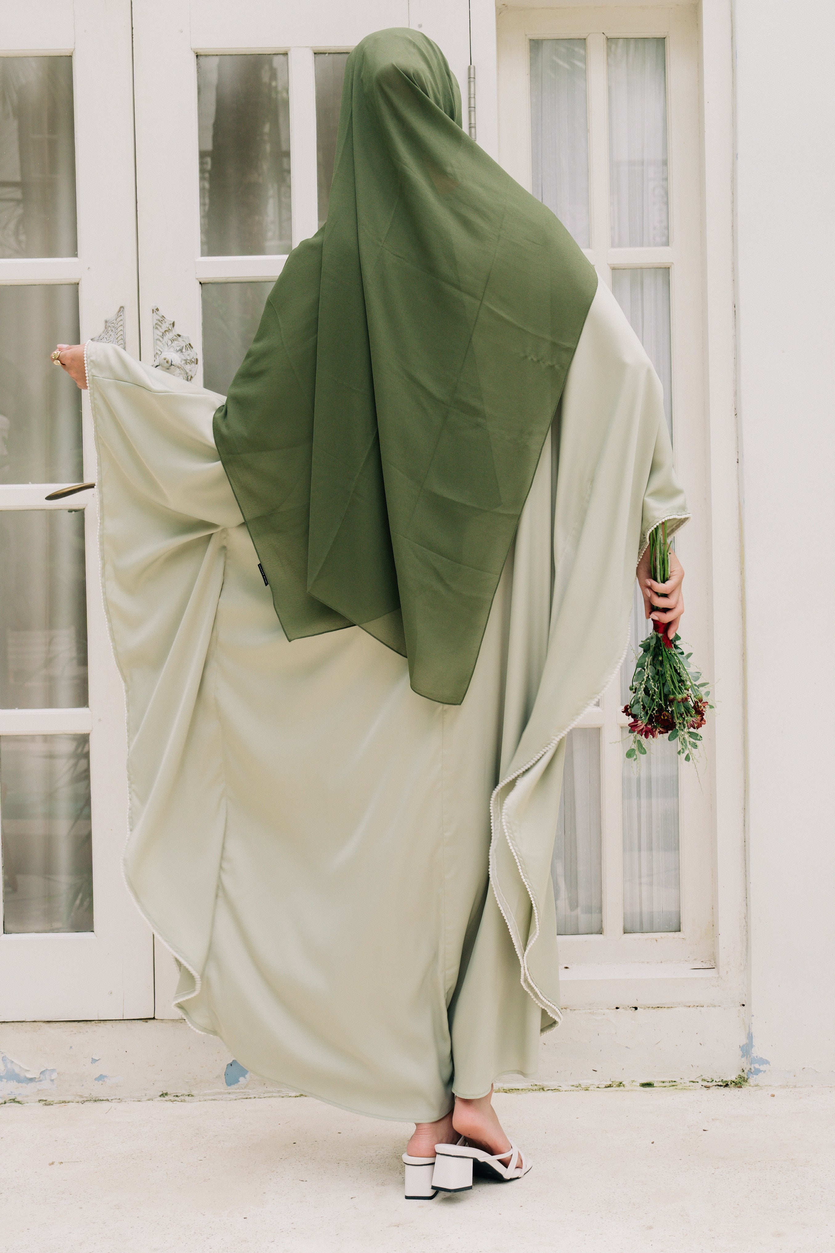 Zariah Kaftan - Sage Green