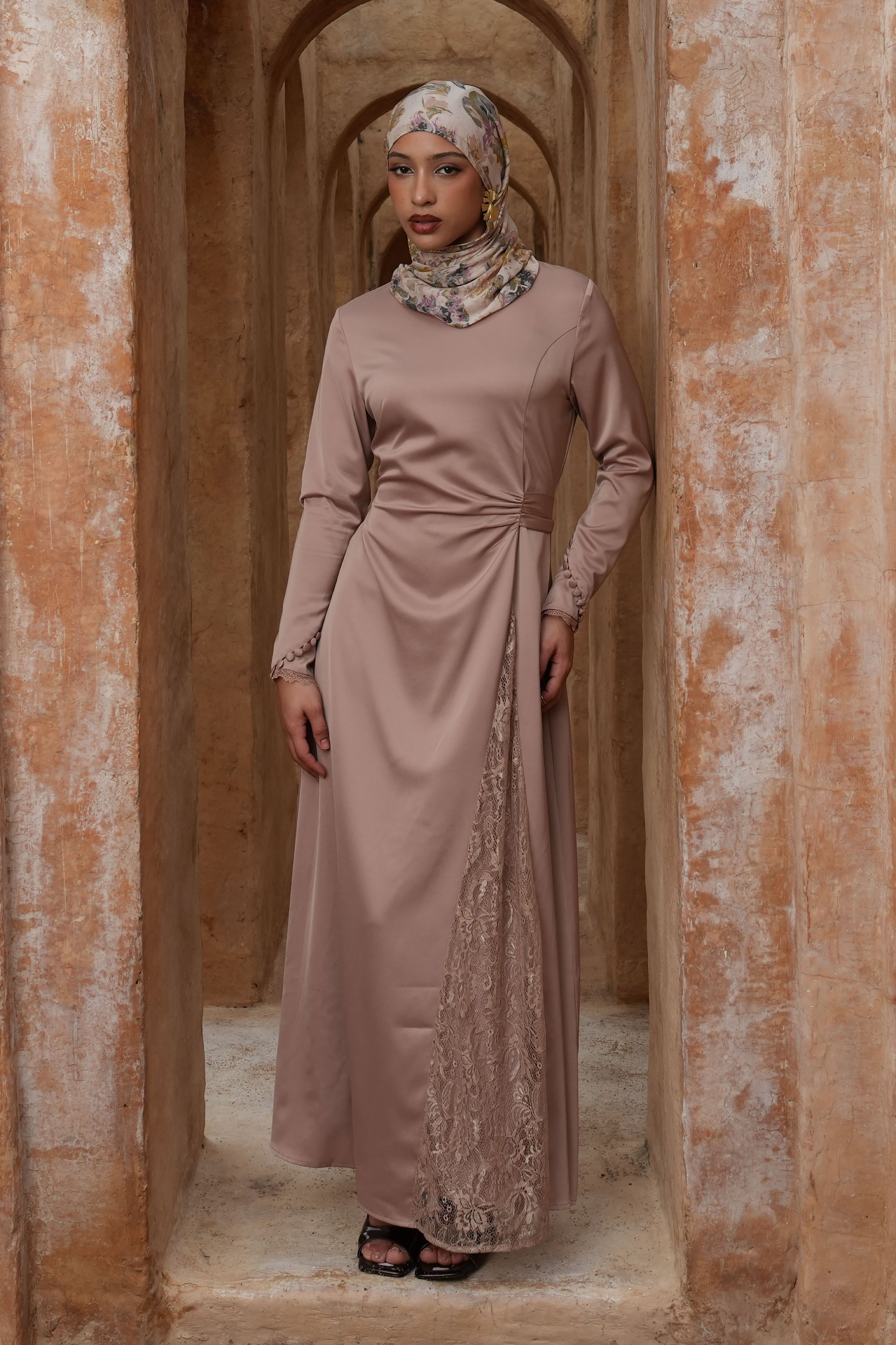 Aylana Lace - Sand - Modern Hijabi