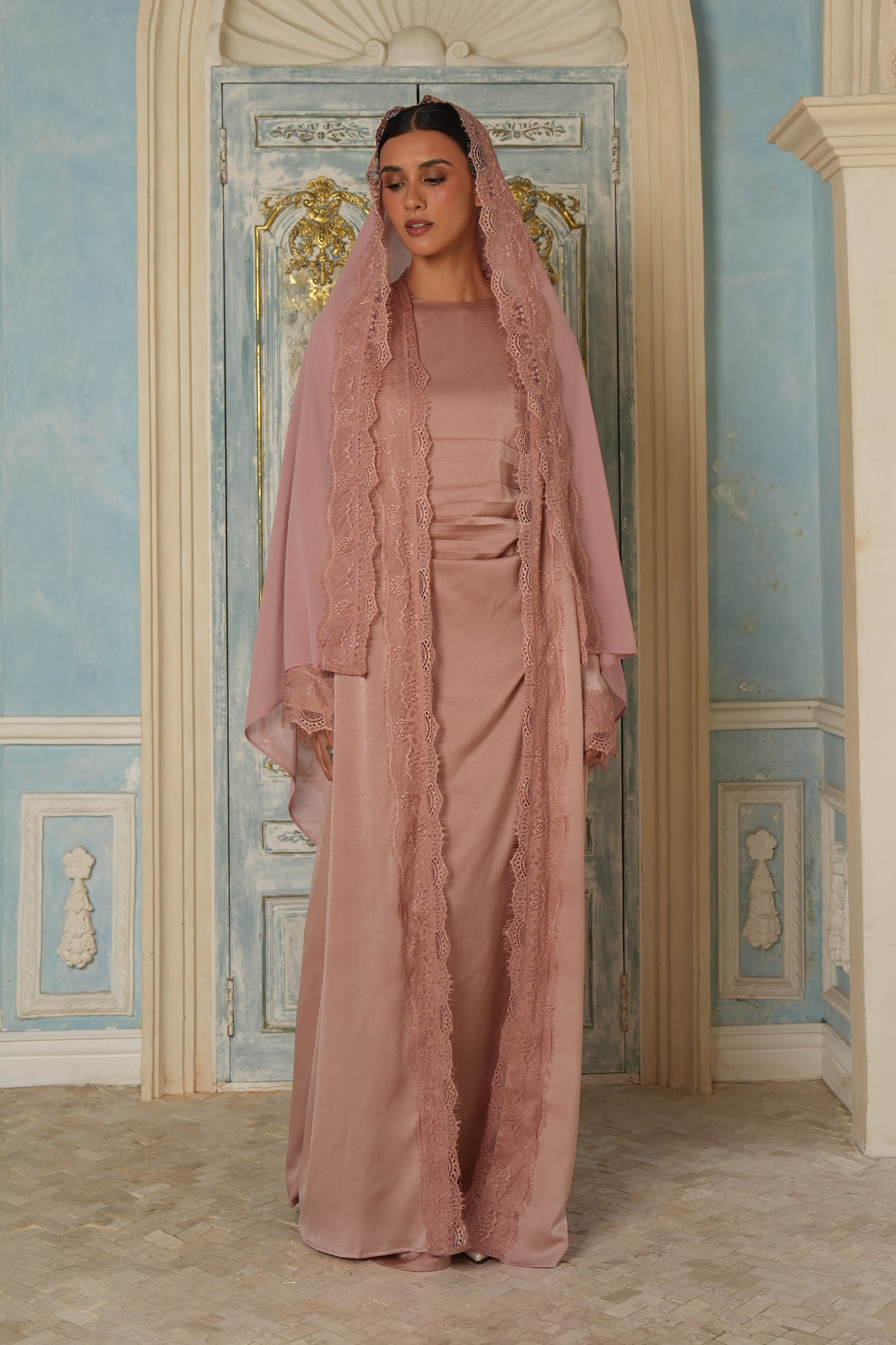 Ameera Lace 3pc Abaya Set - Mauve