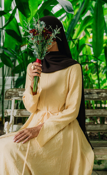 green emerald velvet dress daymaker dress // butter yellow *zoco exclusive* – shop zoco main image 1