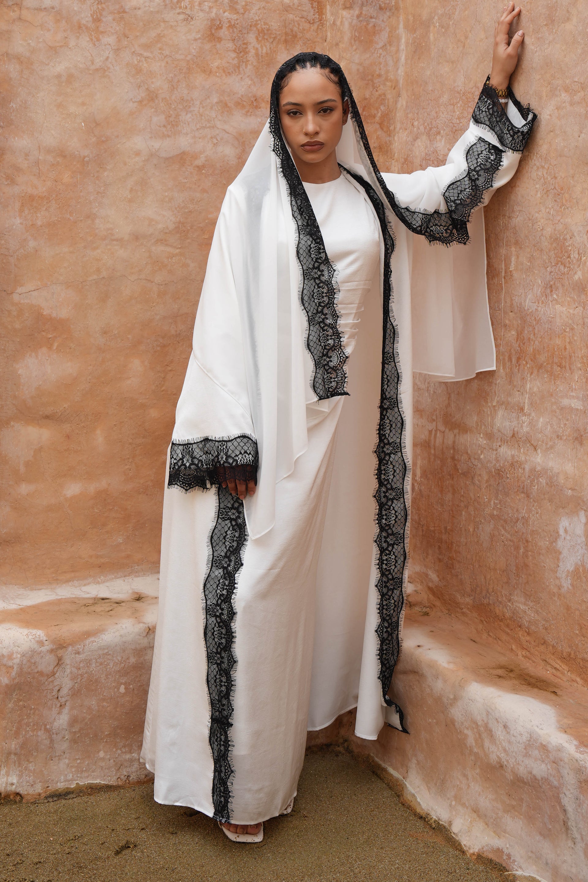 Ameera Lace 3pc Abaya Set