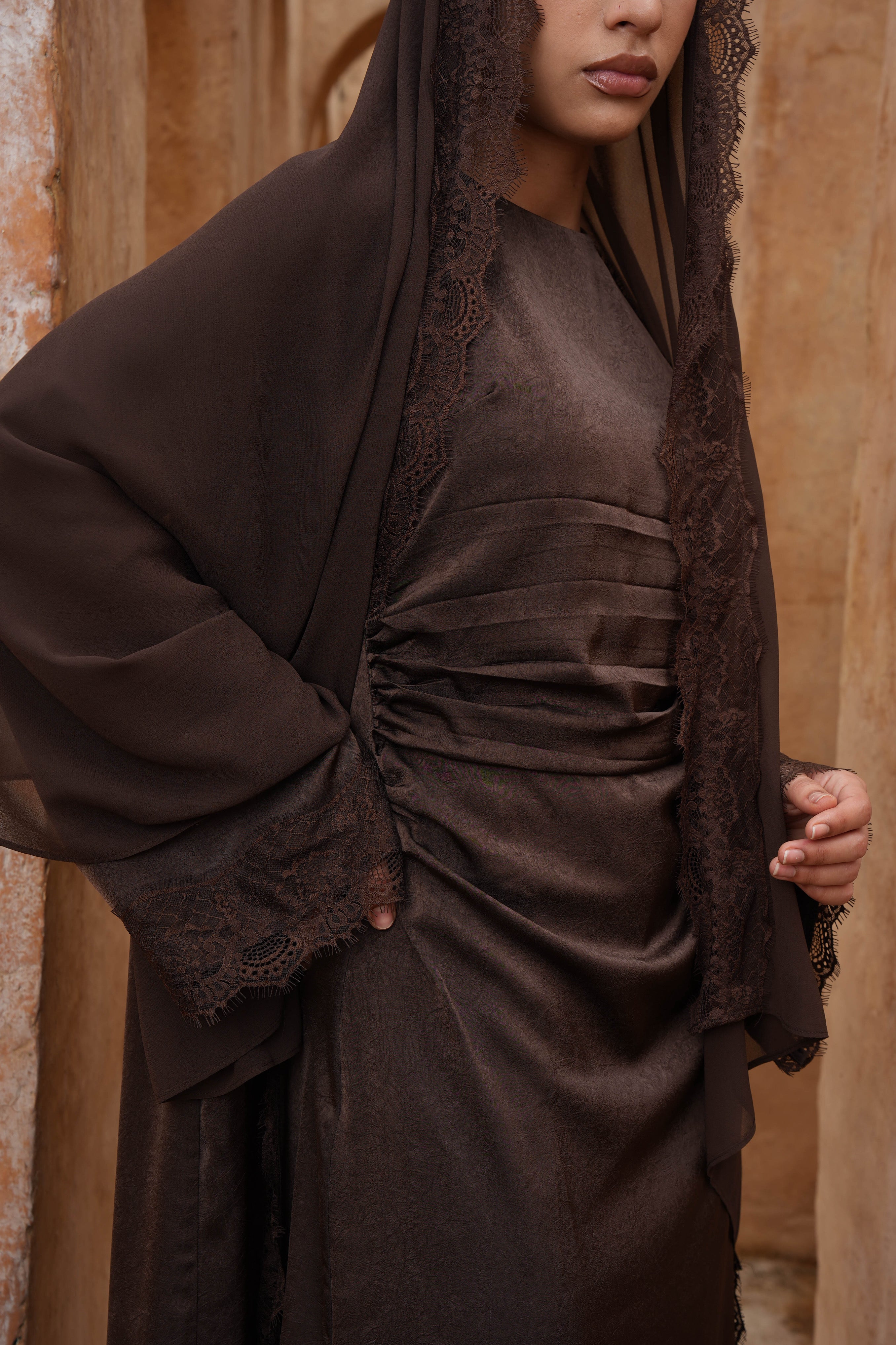 Ameera Lace 3pc Abaya Set - Brown - Modern Hijabi
