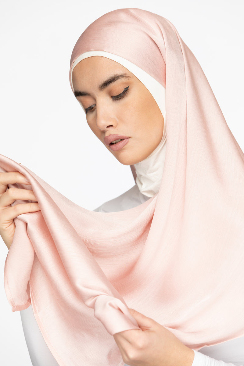 Ruched Satin Hijab - Romance